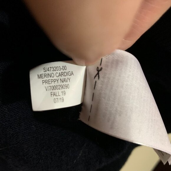 Banana Republic Fall Preppy Navy Merino Italian Wool Cardigan. Size Tall Medium - Picture 8 of 8